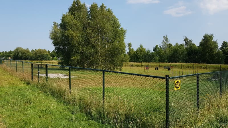 Zona de Esparcimiento Canino in Parque de Pradolongo, Usera, Madrid